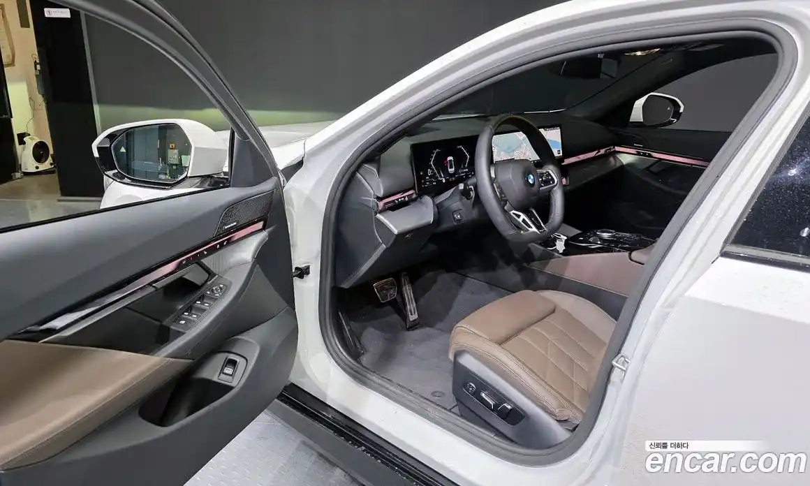 BMW 5-Series 2025 2.0 Автомат в Москве № 227954, фото 20