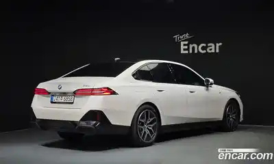 BMW 5-Series 2025 2.0 Автомат в Москве № 227954, миниатюра 9