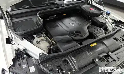 Mercedes-Benz GLE-Class 2025 3.0 Автомат в Москве № 229419, миниатюра 12