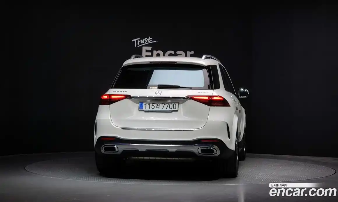 Mercedes-Benz GLE-Class 2025 3.0 Автомат в Москве № 229419, фото 16