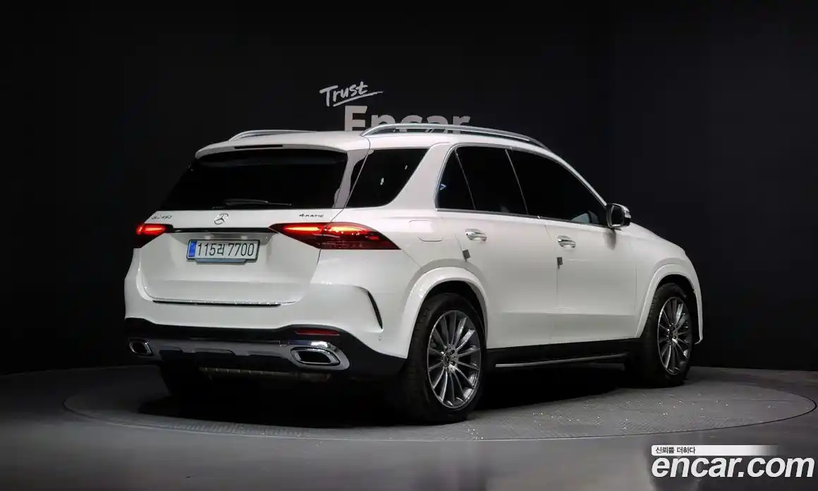 Mercedes-Benz GLE-Class 2025 3.0 Автомат в Москве № 229419, фото 20