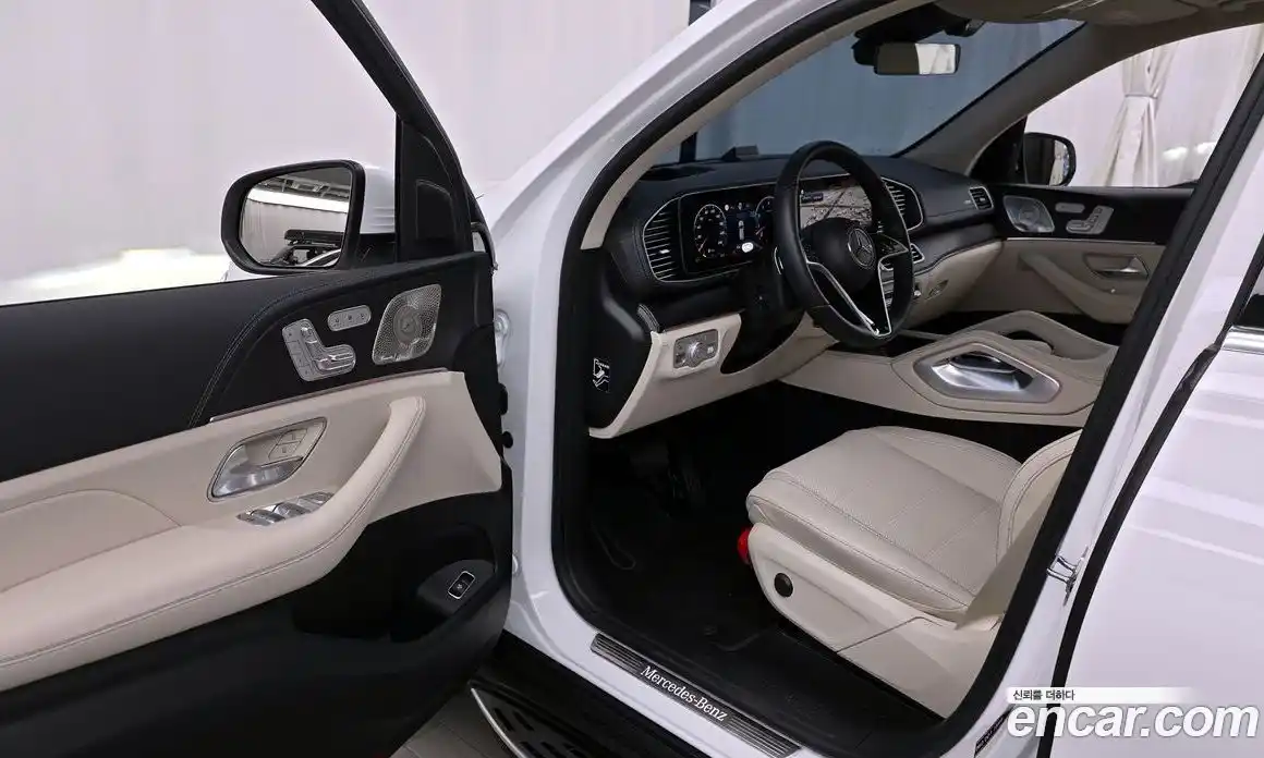 Mercedes-Benz GLE-Class 2025 3.0 Автомат в Москве № 229419, фото 8