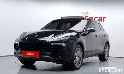 Porsche Cayenne 2015 4.1 Автомат в Москве № 230983, миниатюра 3