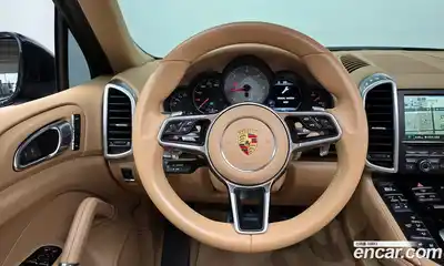 Porsche Cayenne 2015 4.1 Автомат в Москве № 230983, миниатюра 9