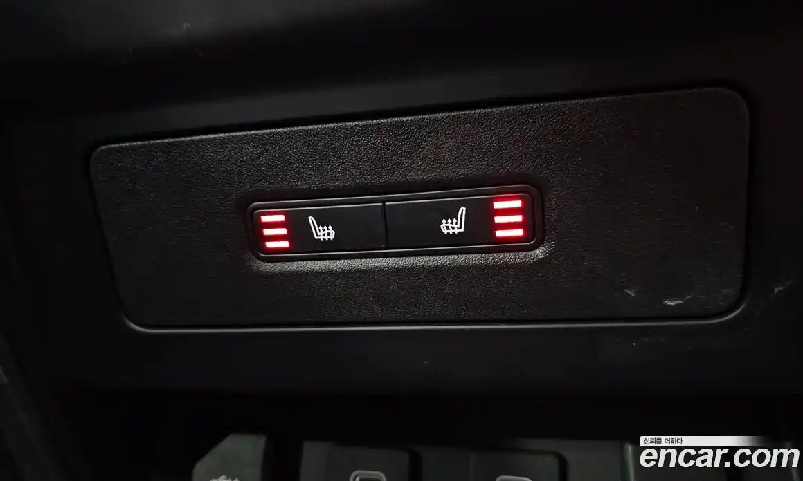 Land Rover Defender 2022 3.0 Автомат в Москве № 231185, фото 11