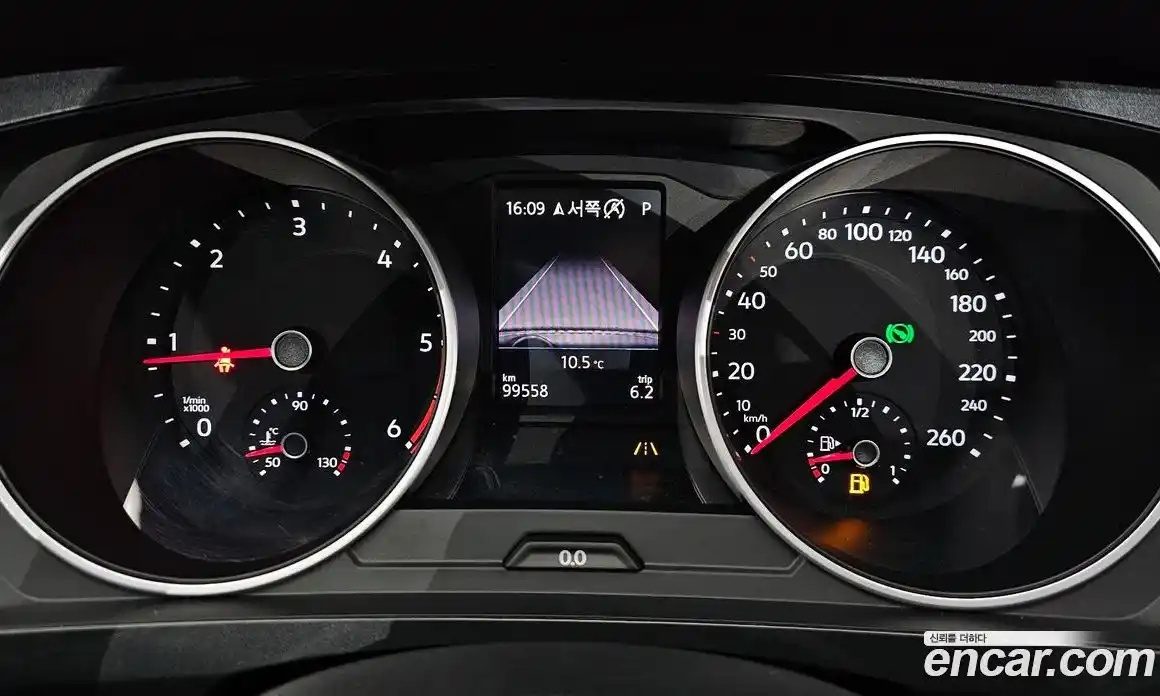 Volkswagen Tiguan 2018 2.0 Автомат в Москве № 232200, фото 15