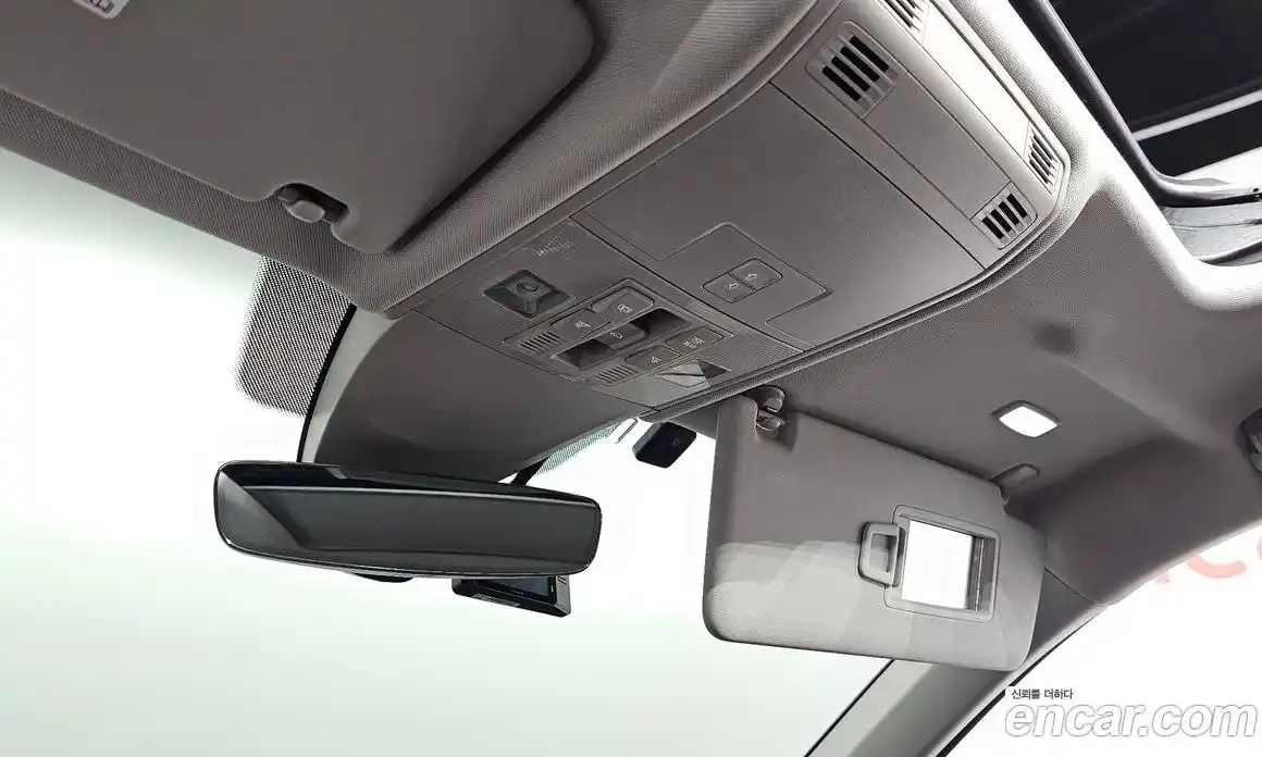 Volkswagen Tiguan 2018 2.0 Автомат в Москве № 232200, фото 17