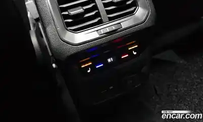 Volkswagen Tiguan 2018 2.0 Автомат в Москве № 232200, миниатюра 7