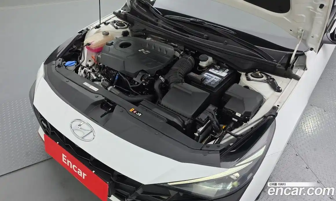 Hyundai Avante 2022 2.0 Автомат в Москве № 2340, фото 4