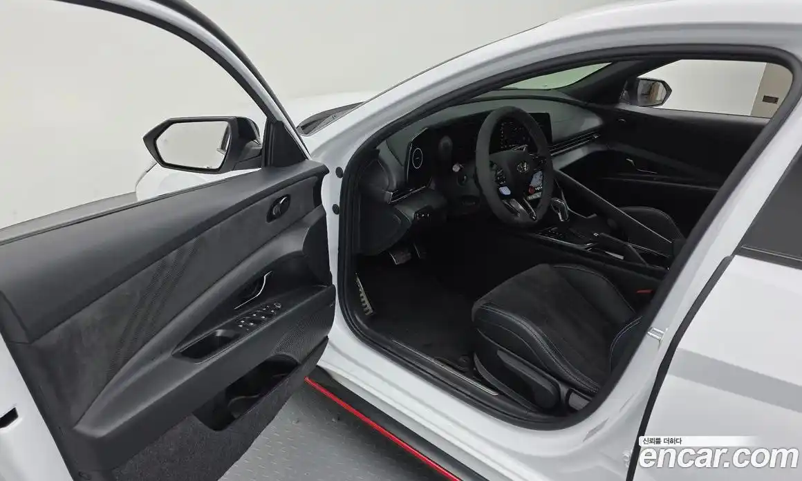 Hyundai Avante 2022 2.0 Автомат в Москве № 2340, фото 7