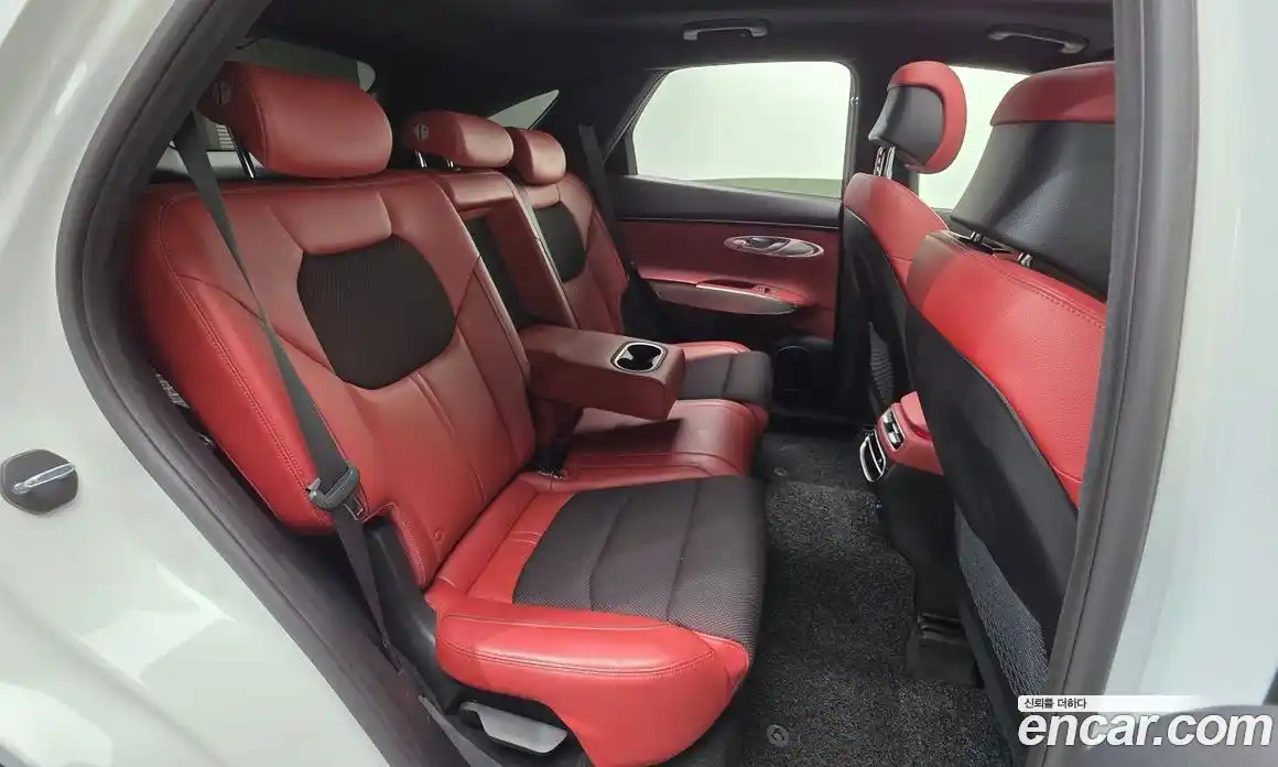 Genesis GV70 2022 2.5 Автомат в Москве № 23657, фото 14