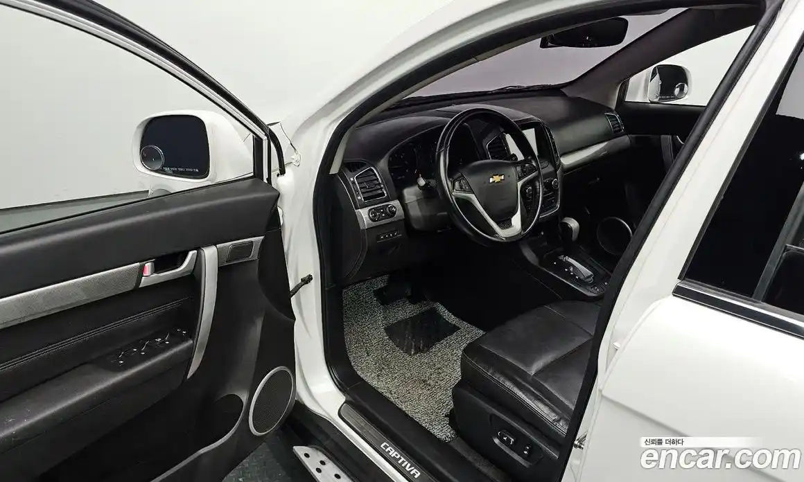 Chevrolet Captiva 2016 2.0 Автомат в Москве № 239834, фото 15