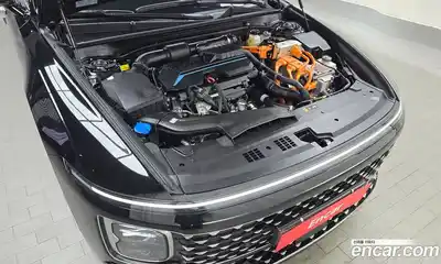 Hyundai Grandeur 2023 1.6 Автомат в Москве № 246770, миниатюра 2