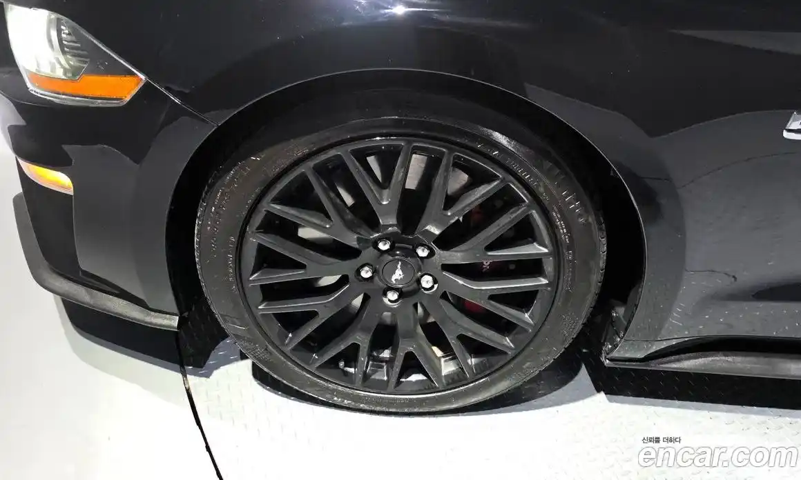 Ford Mustang 2019 5.0 Автомат в Москве № 246840, фото 17