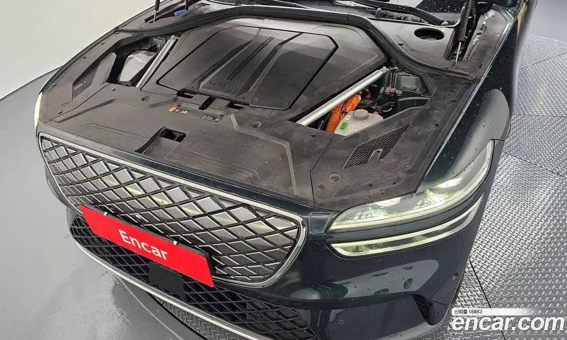 Genesis GV70 2022 0.1 Автомат в Москве № 25054, фото 17