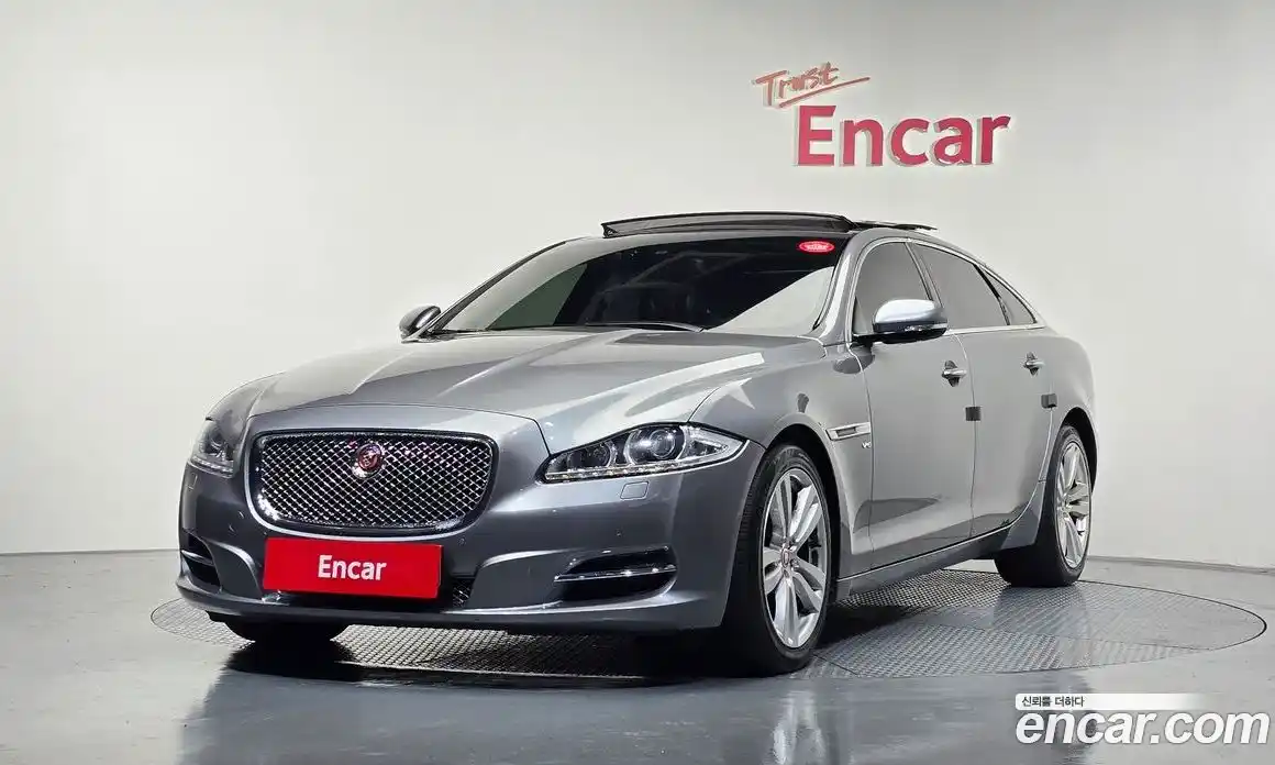 Jaguar XJ 2014 3.0 Автомат в Москве № 256097, фото 13