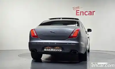 Jaguar XJ 2014 3.0 Автомат в Москве № 256097, миниатюра 6