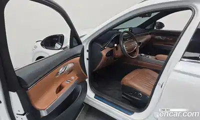 Genesis GV70 2024 2.5 Автомат в Москве № 259022, миниатюра 5