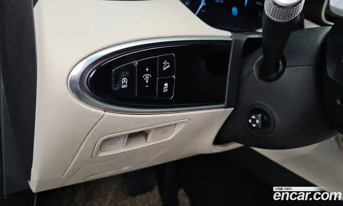 Genesis GV70 2021 2.5 Автомат в Москве № 25959, фото 15