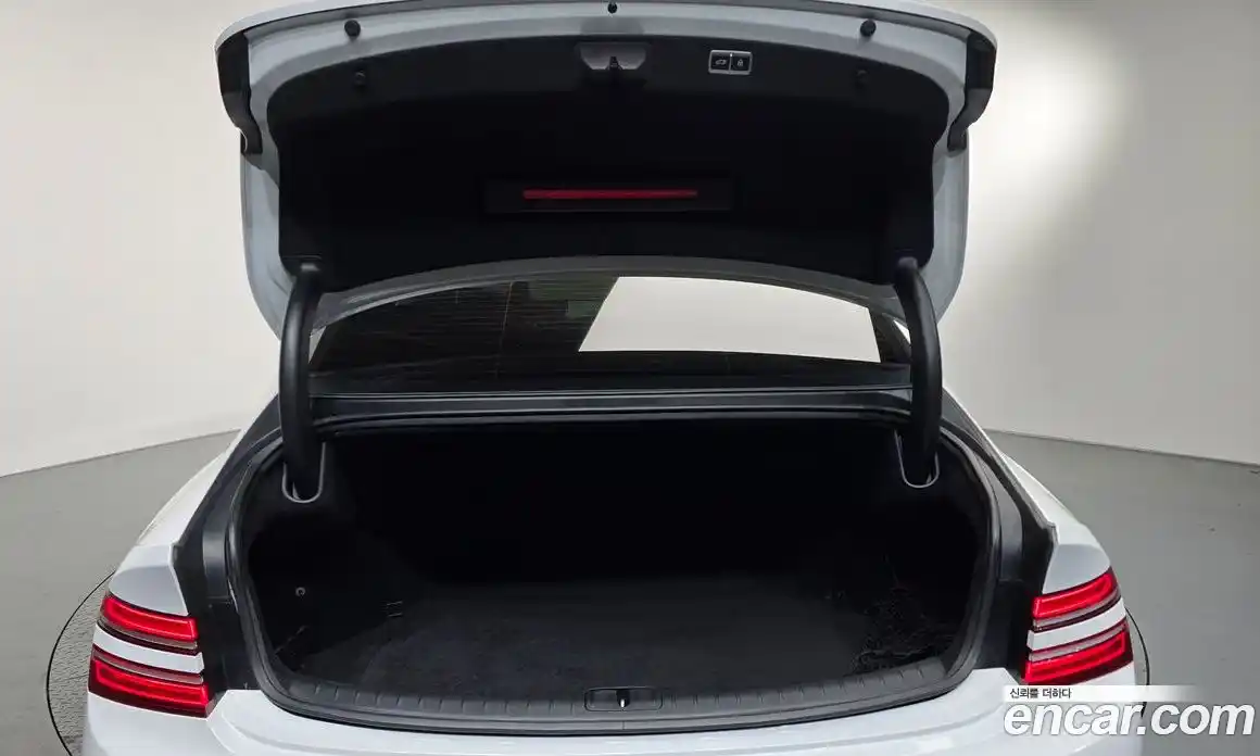 Genesis G80 2021 2.5 Автомат в Москве № 26051, фото 13