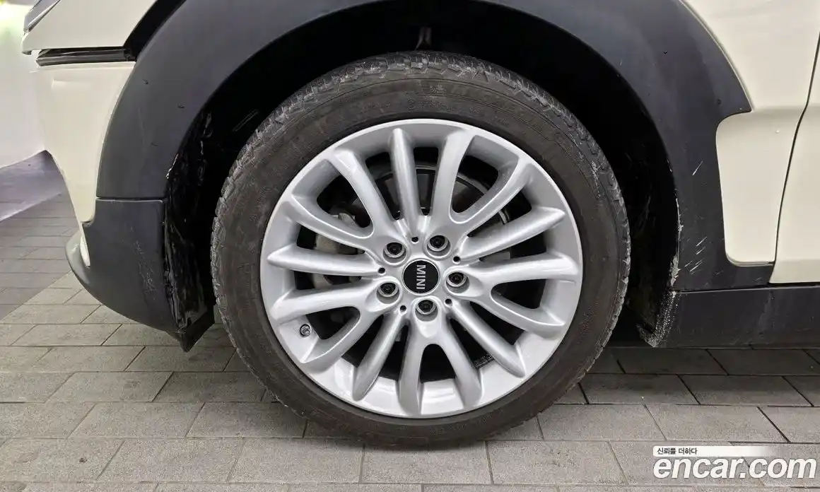 Mini Clubman 2016 1.5 Автомат в Москве № 271955, фото 15