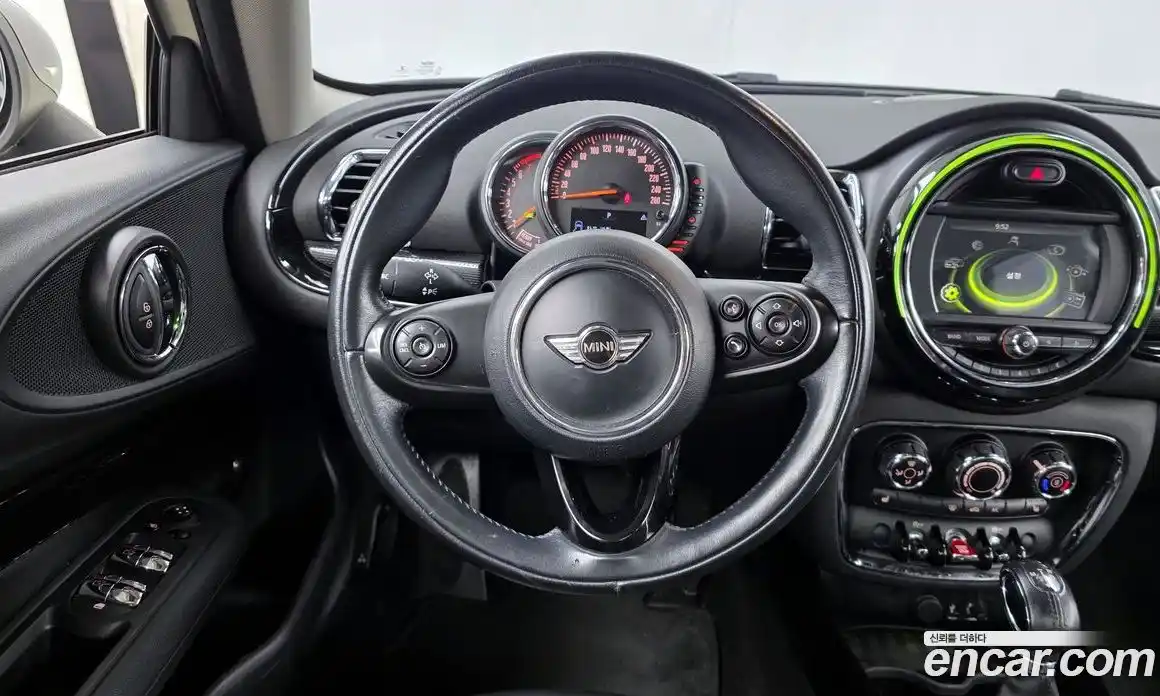 Mini Clubman 2016 1.5 Автомат в Москве № 271955, фото 3