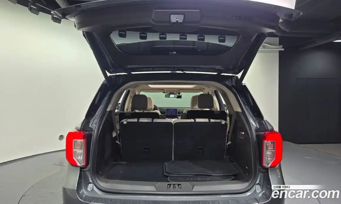 Ford Explorer 2021 3.0 Автомат в Москве № 272995, фото 14