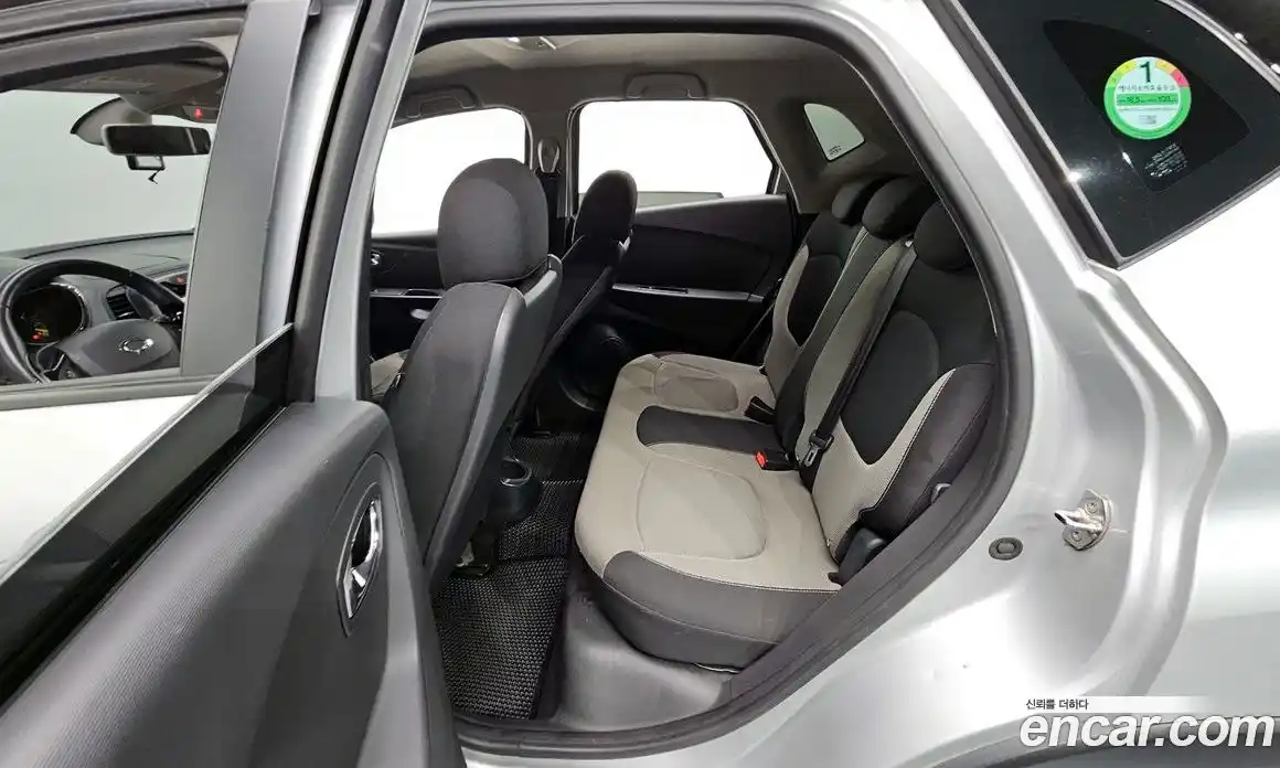 Renault QM3 2014 1.5 Автомат в Москве № 275358, фото 19