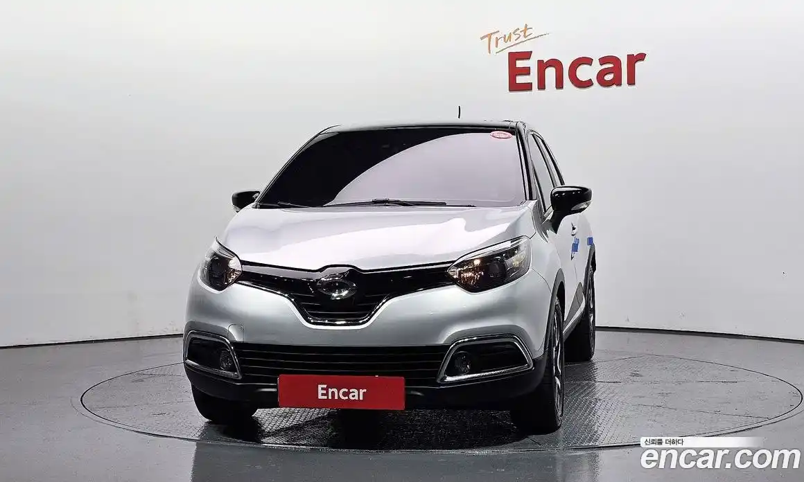 Renault QM3 2014 1.5 Автомат в Москве № 275358, фото 4