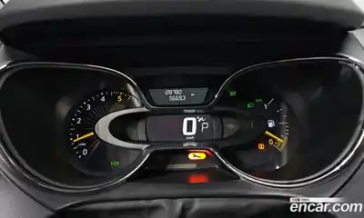 Renault QM3 2014 1.5 Автомат в Москве № 275358, миниатюра 6