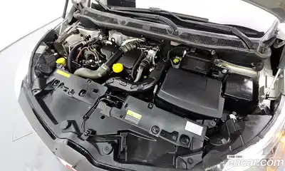 Renault QM3 2014 1.5 Автомат в Москве № 275358, миниатюра 9