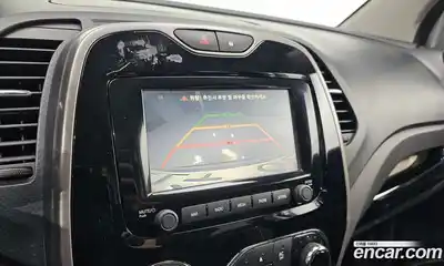 Renault QM3 2014 1.5 Автомат в Москве № 275358, миниатюра 10