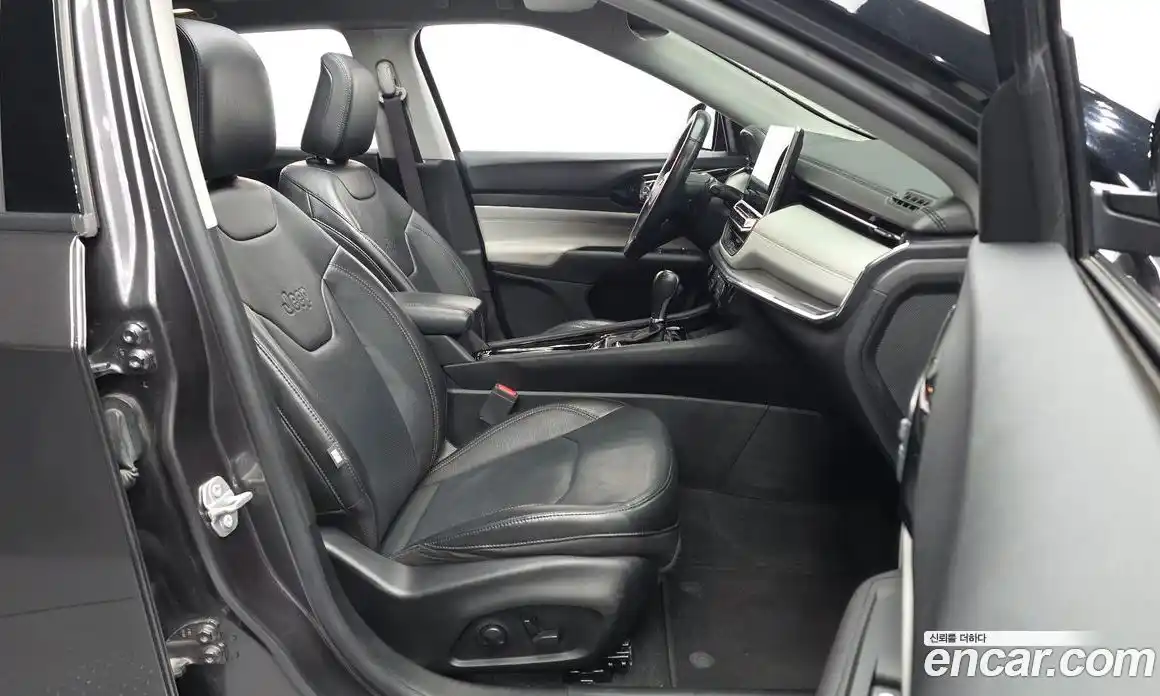 Jeep Compass 2022 2.4 Автомат в Москве № 278636, фото 6