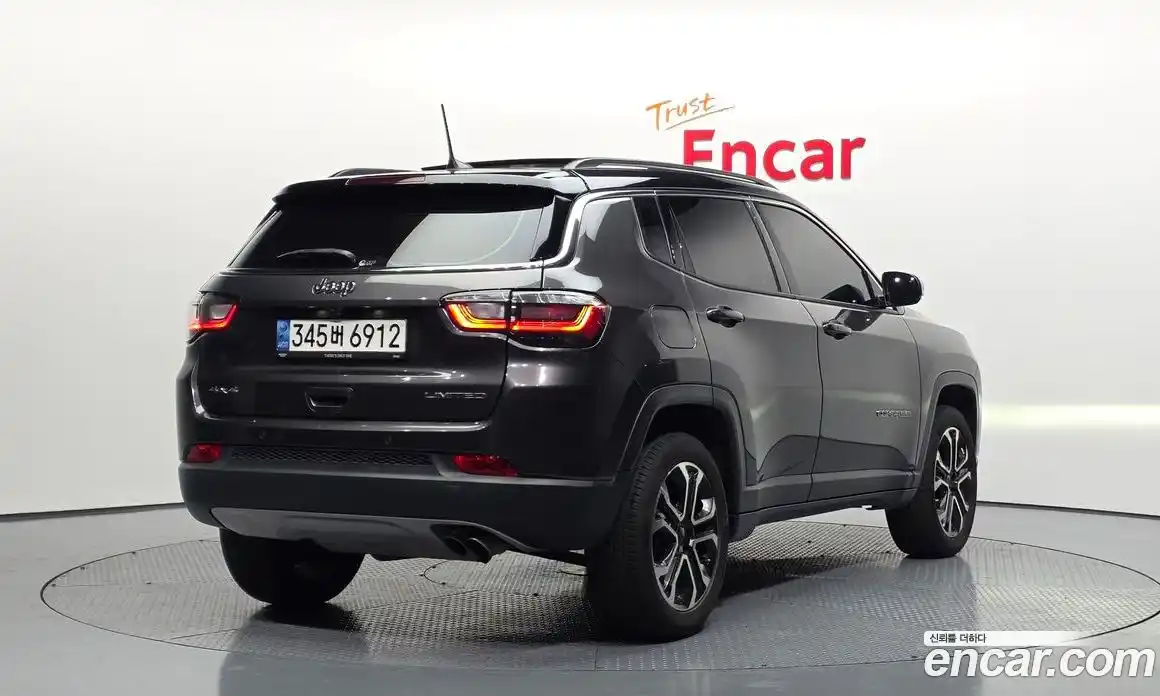 Jeep Compass 2022 2.4 Автомат в Москве № 278636, фото 7