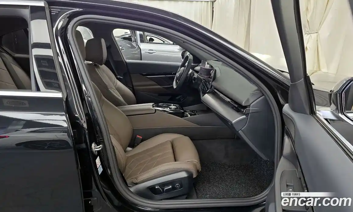 BMW 5-Series 2024 2.0 Автомат в Москве № 279837, фото 14