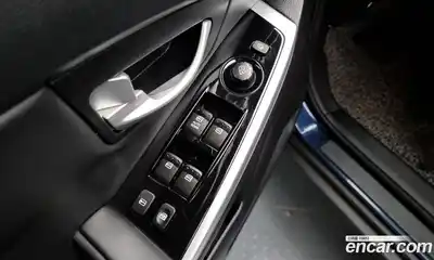 SsangYong Korando 2016 2.2 Автомат в Москве № 28323, миниатюра 6