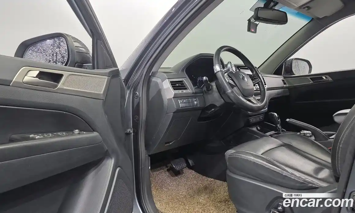 SsangYong Rexton 2018 2.2 Автомат в Москве № 30333, фото 3