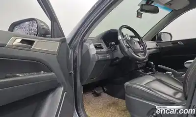 SsangYong Rexton 2018 2.2 Автомат в Москве № 30333, миниатюра 3