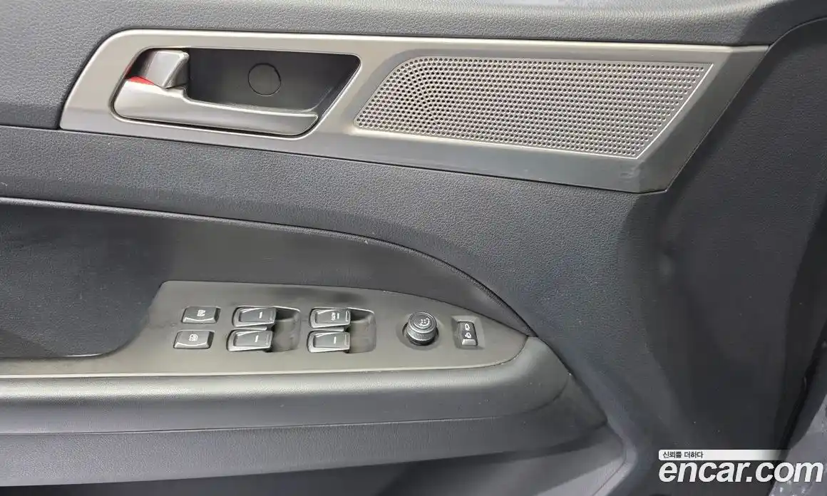 SsangYong Rexton 2018 2.2 Автомат в Москве № 30333, фото 10