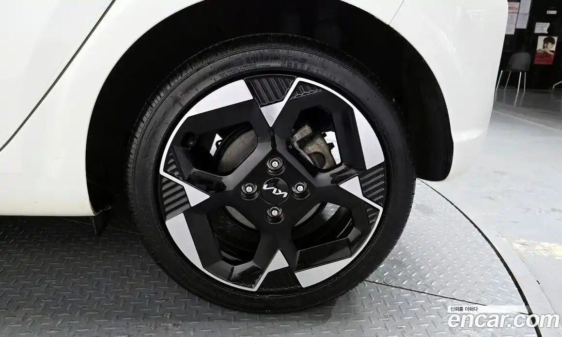 Kia Morning 2024 1.0 Автомат в Москве № 307963, фото 15