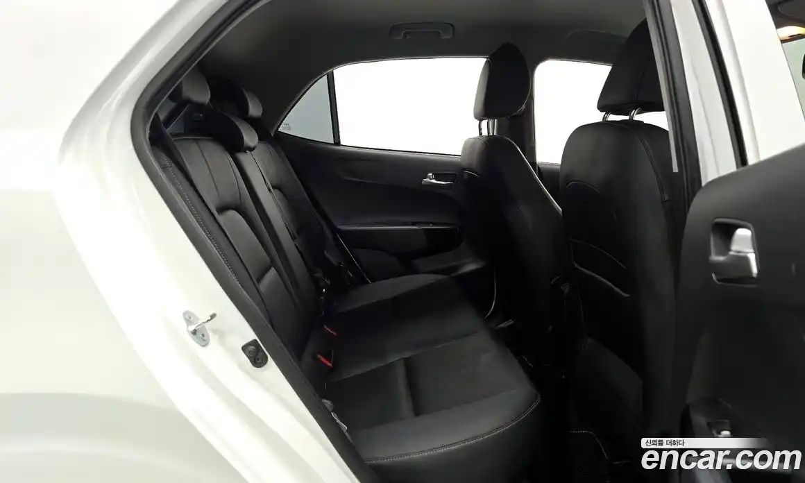 Kia Morning 2024 1.0 Автомат в Москве № 307963, фото 4