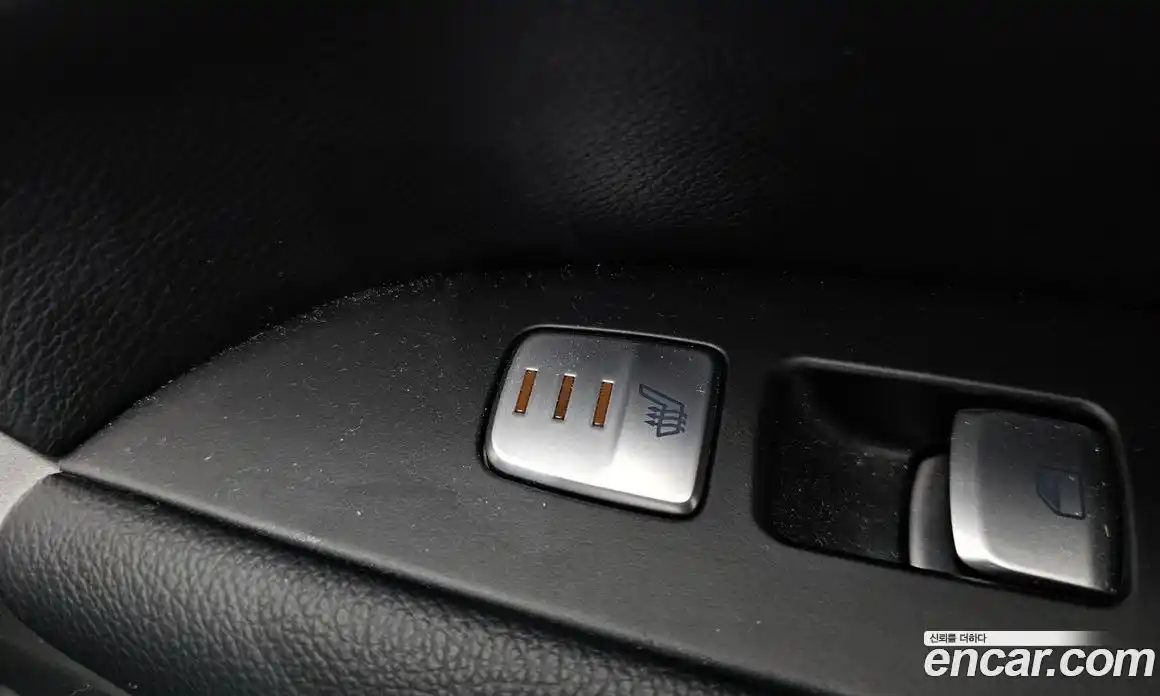 Genesis G70 2018 2.0 Автомат в Москве № 322750, фото 3