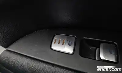 Genesis G70 2018 2.0 Автомат в Москве № 322750, миниатюра 3