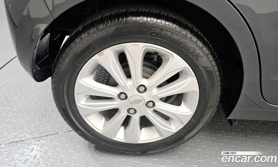 Chevrolet Spark 2018 1.0 Автомат в Москве № 327017, фото 18