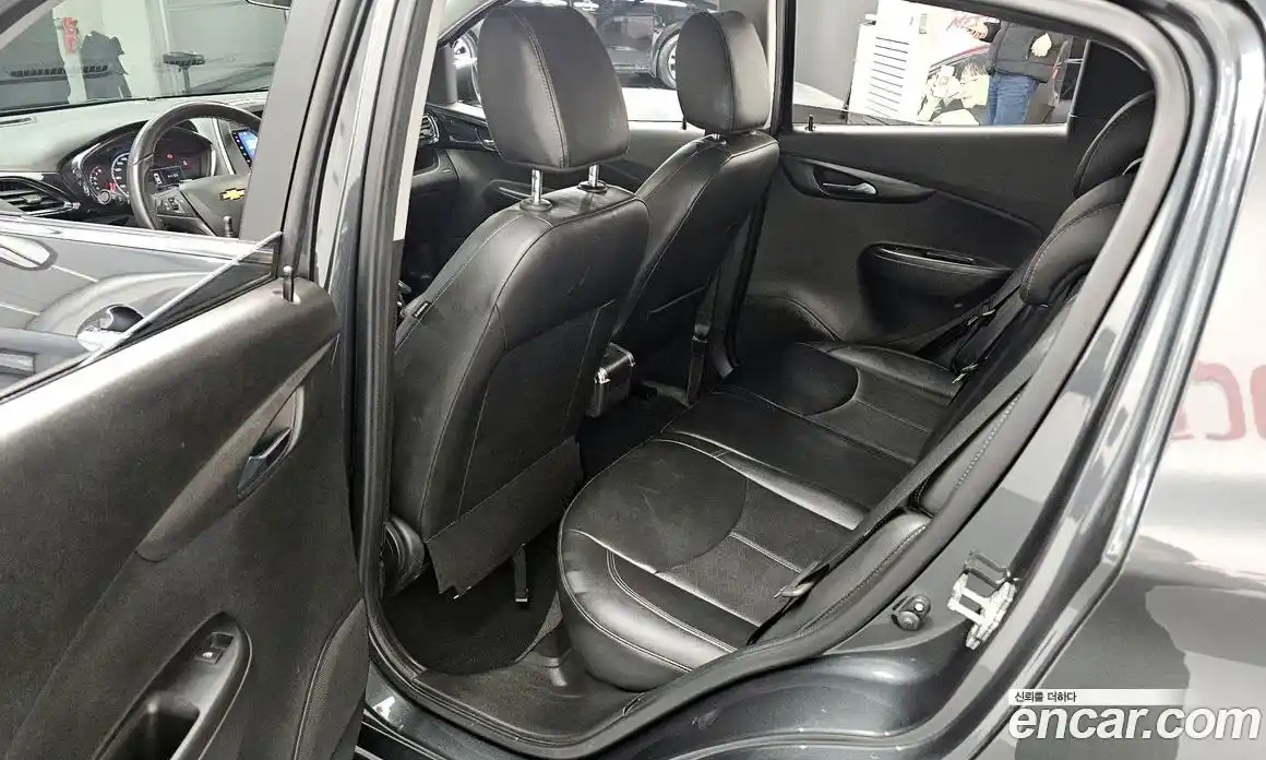 Chevrolet Spark 2018 1.0 Автомат в Москве № 327017, фото 3