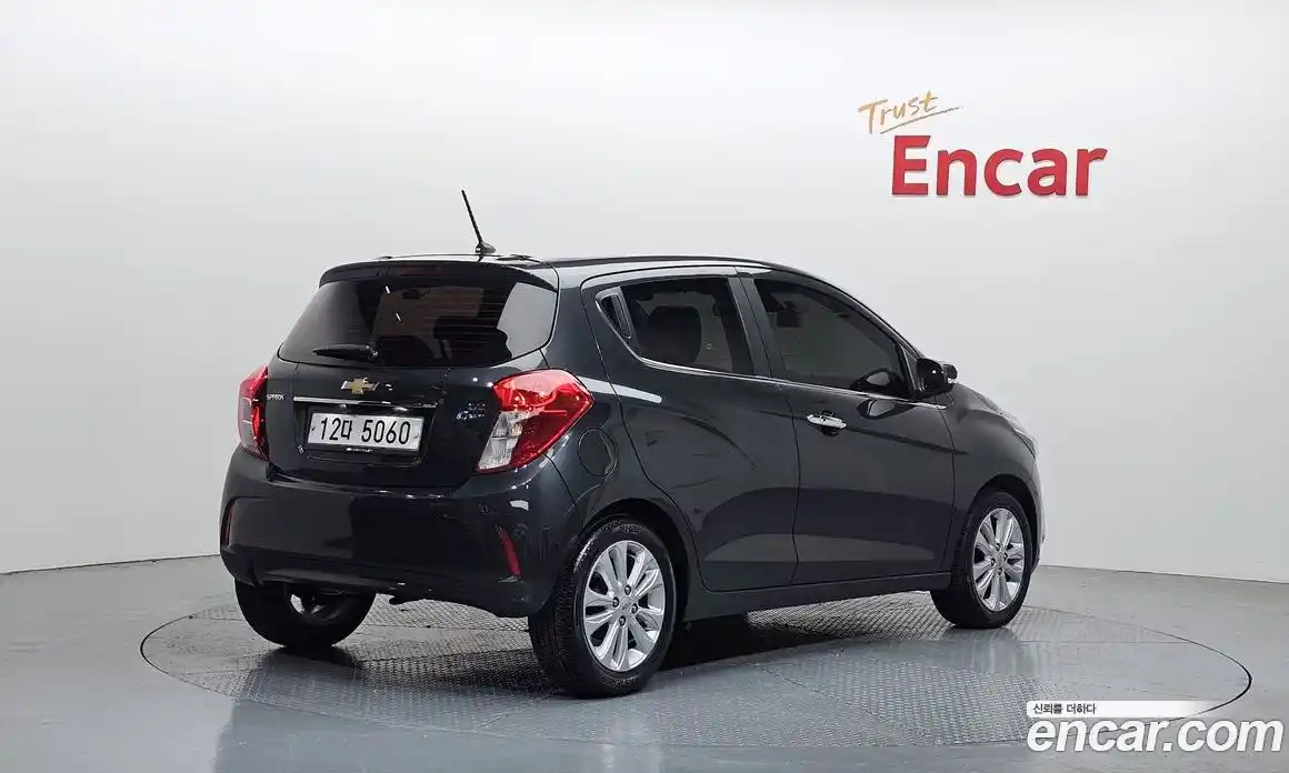 Chevrolet Spark 2018 1.0 Автомат в Москве № 327017, фото 7