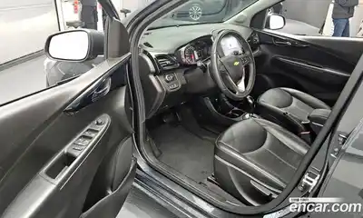 Chevrolet Spark 2018 1.0 Автомат в Москве № 327017, миниатюра 10