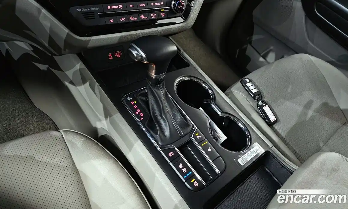 Kia Canival 2019 2.2 Автомат в Москве № 337145, фото 3