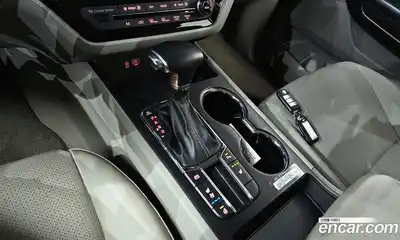 Kia Canival 2019 2.2 Автомат в Москве № 337145, миниатюра 3