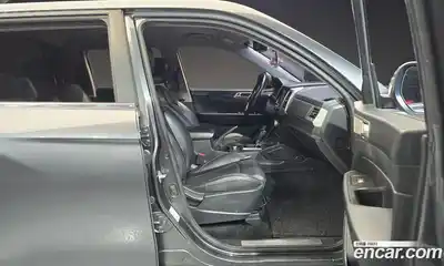 SsangYong Rexton 2018 2.2 Автомат в Москве № 35171, миниатюра 9